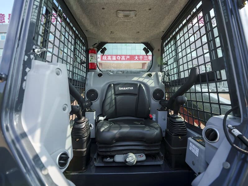 Mini încărcător Shantui SSL75V-M 22 (17) Mini încărcător Shantui SSL75V-M